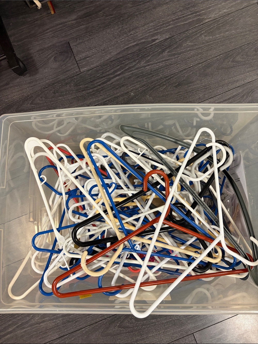 Mixed Color Plastic  Hangers - Multipack- 30